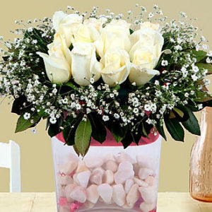 Arrangement of White Rose