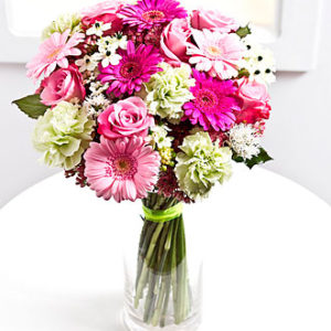 Romantic bouquet in paste