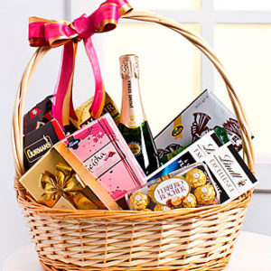Sweet Gourmet Basket