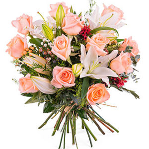 Arrangement of Roses with