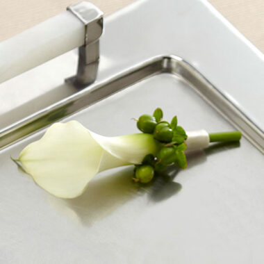 Boutonniere Calla Blanco
