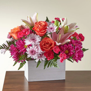 LIGHT OF MY LIFE BOX BOUQUET